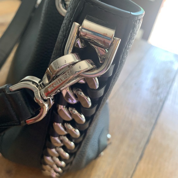 Michael Kors $329 Alaina small pebbled leather bucket bag - Picture 11 of 16